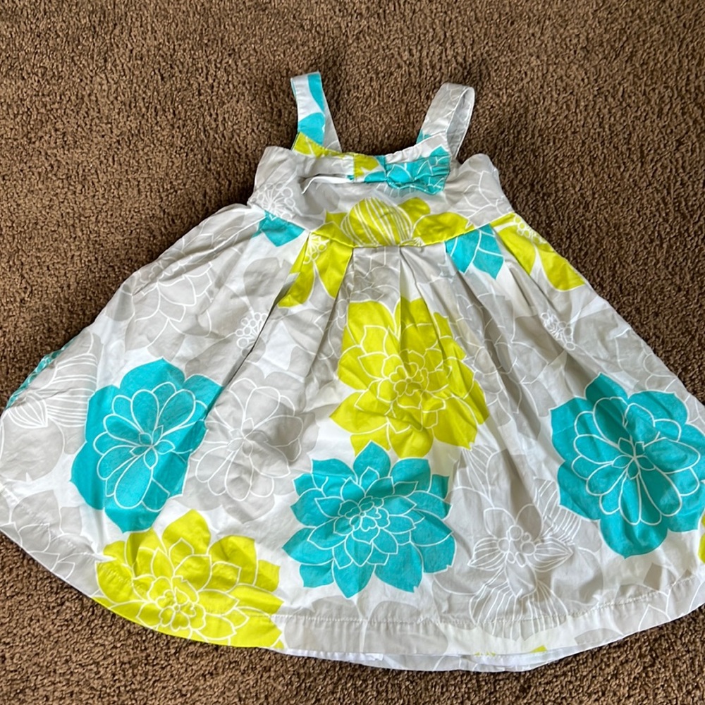 Beautiful toddler girls dress Carters
